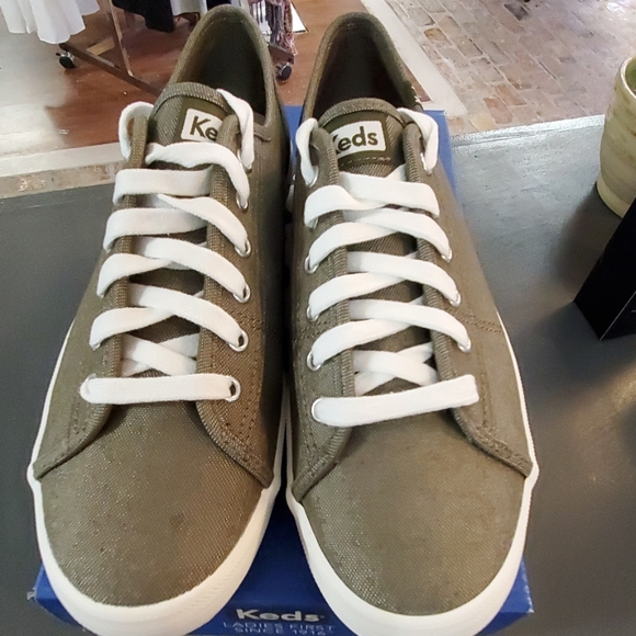 keds kickstart chambray